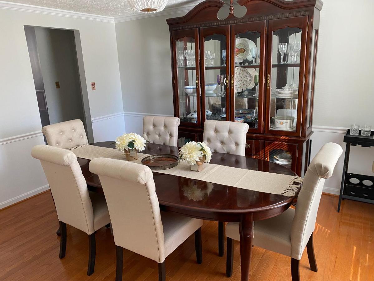 Upgraded, Beautiful 4 Bd Colonial In Silver Spring Exterior foto